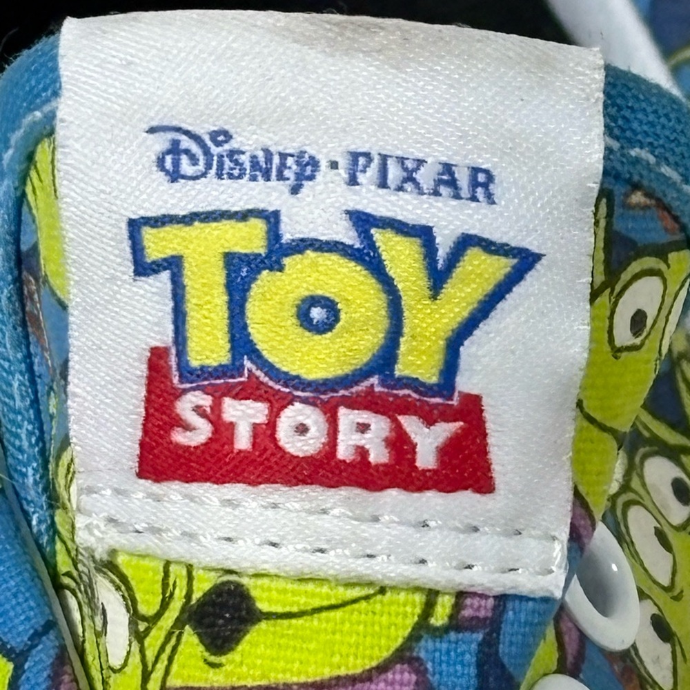 Vans x Disney Pixar Toy Story Glow in the Dark Aliens Sneakers SZ M's 9.5/W's 11 - Picture 7 of 12
